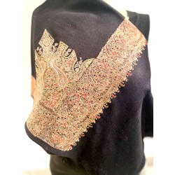 Shawl Embroided: 100% Cashmere